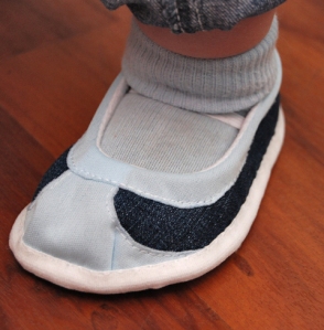 Baby or toddler shoe in action